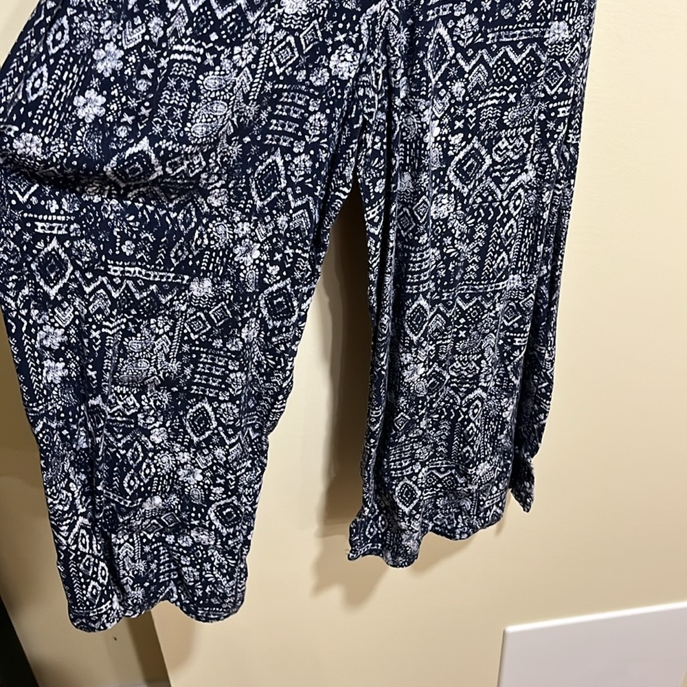 Art Class size 10/12 jumpsuit - Picture 4 of 9